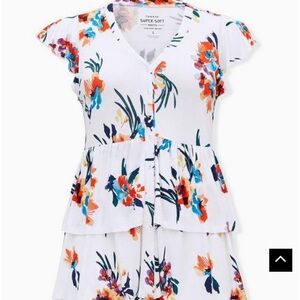 $10 Moving Sale!!! Torrid Flutter Sleeve Babydoll Top